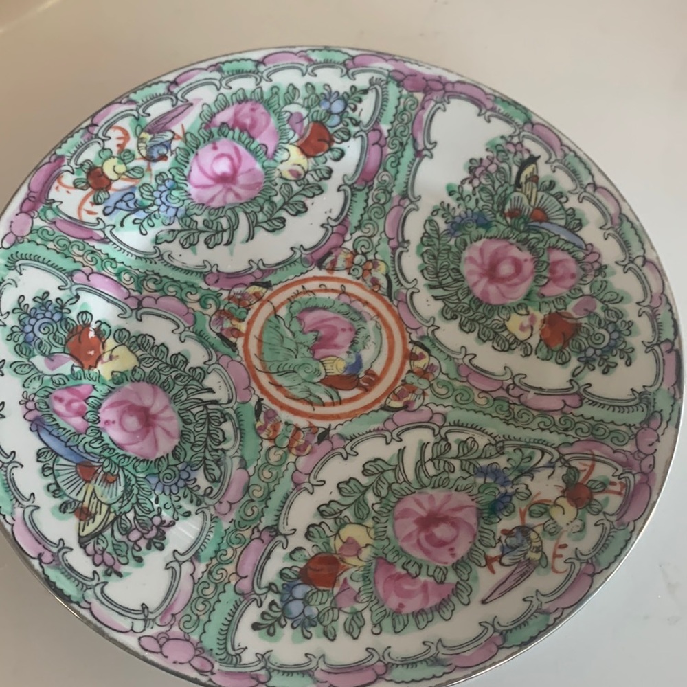 Hand-painted Rose Medallion Plate - Old